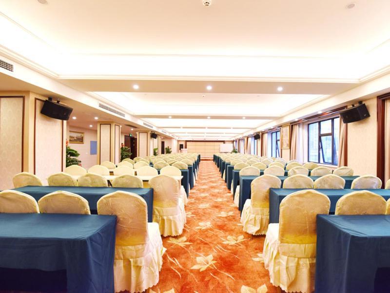 Vienna Hotel Loudi Chunyuan Pedestrian Street Экстерьер фото
